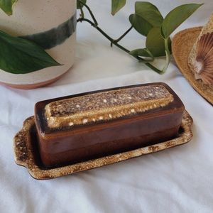 *SOLD* hull usa brown stoneware butter dish